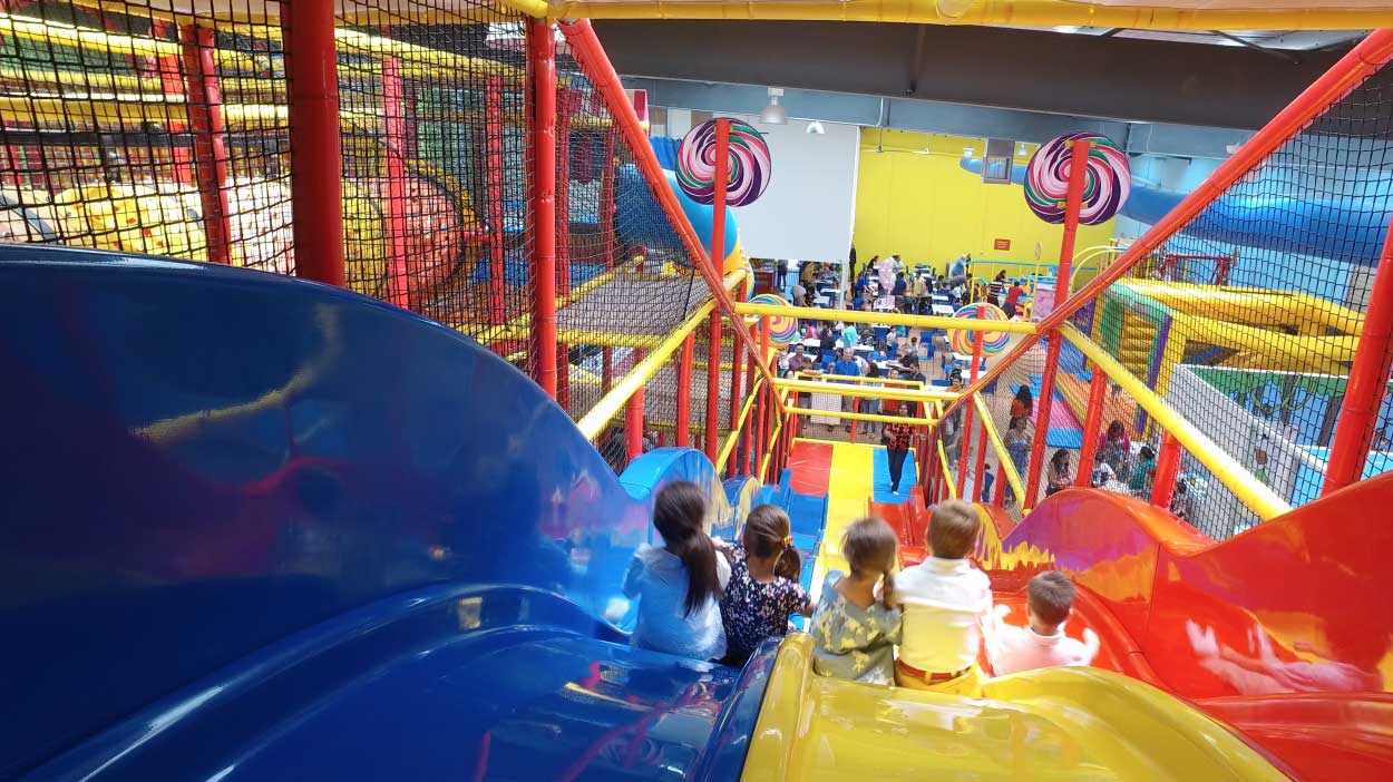 Lollipop Play Centre
