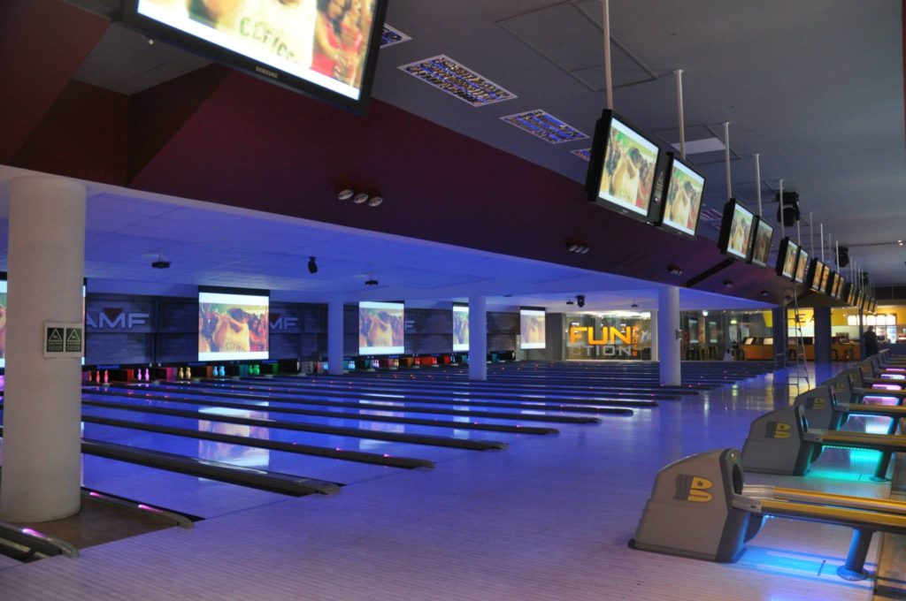 Zone Bowling Keon Park Party Lane